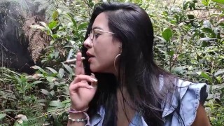 Stranger invites me to smoke in ARVI park and I end up myself in the nature of Medellín