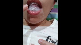 Quickie! After blowjob cumplay and swallow! (no explicit sex)